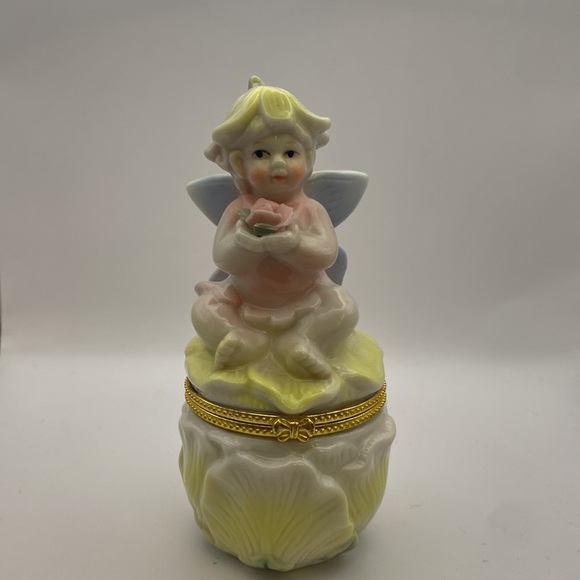 Hinged Trinket Dish Fairy - Picture 1 of 5